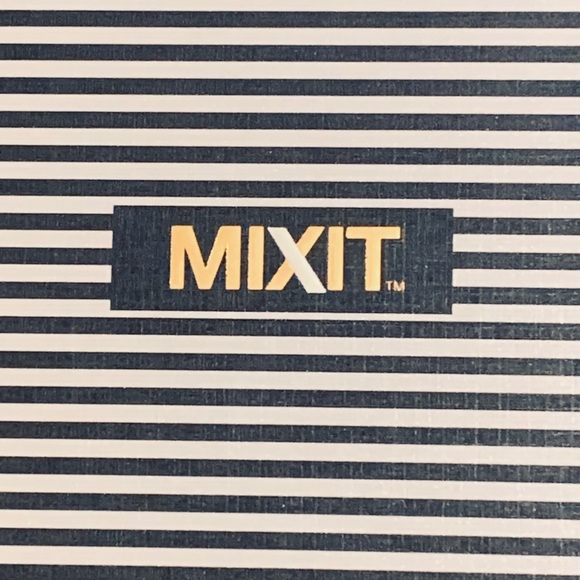 Necklace - Picture 4 of 5